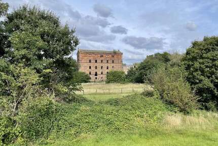 Wohnung zum Mieten in Schkopau OT Lochau 603,00 € 54.73 m²