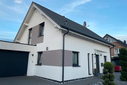 Klimafreundliches EFH mit Energieausweis A+ und Doppelgarage - Oelde