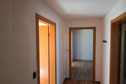 5 Raum Wohnung im Dachgeschoss - 430,00&nbsp;EUR Kaltmiete, ca.&nbsp; 85,00&nbsp;m&sup2; in Falkenstein/Vogtland (PLZ: 08223)