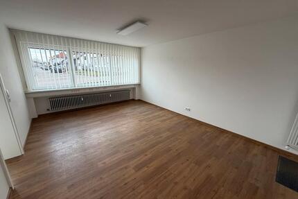 Büro in guter Lage von Ehingen - 1.350,00&nbsp;EUR Kaltmiete, ca.&nbsp; 100,00&nbsp;m&sup2; in Ehingen (Donau) (PLZ: 89584)