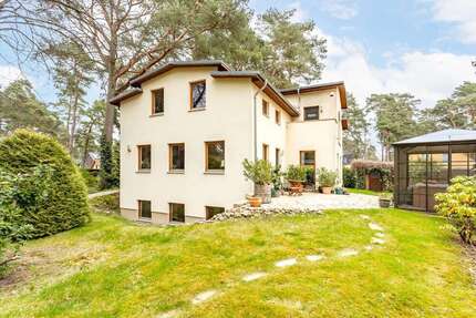 Haus zum Kaufen in Potsdam 1.590.000,00 € 259 m²