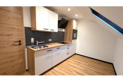 2-Zimmer-Wohnung in Höringhausen 70 m² | Einbauküche | renoviert - Waldeck
