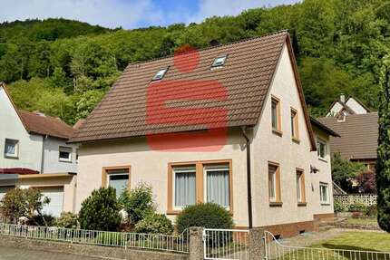 Haus zum Kaufen in Neustadt 369.000,00 € 200 m²