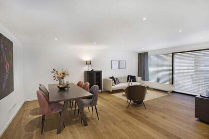 Hochwertiges Reiheneckhaus in Ottobrunn - Hat alles, was ein gutes Haus benötigt