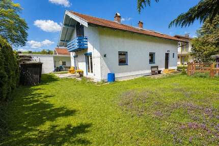 Haus zum Kaufen in Altenmarkt an der Alz 469.000,00 € 149 m²