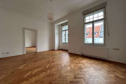 Wohnung zum Mieten in Augsburg 1.740,00 € 116 m²