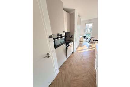 Wohnung zum Mieten in Berlin 598,96 € 23.89 m²