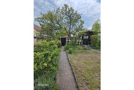 Kleingarten - 2.980,00&nbsp;EUR Kaltmiete, ca.&nbsp; 0,00&nbsp;m&sup2; in Freital (PLZ: 01705)