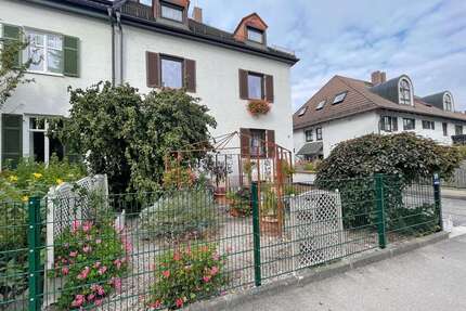 Haus zum Kaufen in München 1.350.000,00 € 209.26 m²