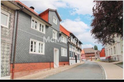 Alfeld Leine Haus zu vermieten - 1.300,00&nbsp;EUR Kaltmiete, ca.&nbsp; 200,00&nbsp;m&sup2; in Alfeld (Leine) (PLZ: 31061)