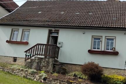 Haus mit viel Nebengelass und großem Garten - Ebeleben