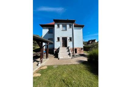 Großzügiges Einfamilienhaus - 350.000,00&nbsp;EUR Kaufpreis, ca.&nbsp; 170,00&nbsp;m&sup2; in Schmalkalden (PLZ: 98574)