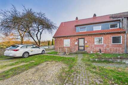 Haus zum Kaufen in Wolfsburg 250.000,00 € 207 m²