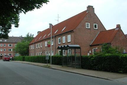 Junges Gemüse, sanierte Wohnung mit großem Garten. - Kiel Neumühlen-Dietrichsdorf