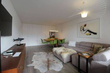 Komfortables Wohnen auf hohem Niveau - 3 Zimmer, zwei Balkone, stilvolles Ambiente - Germering Neugermering