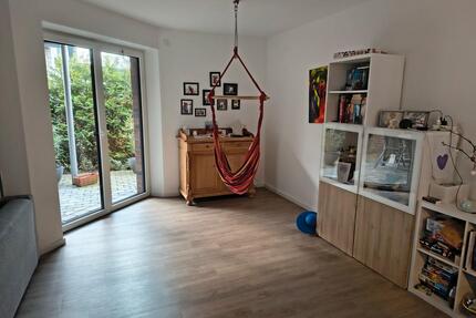Etagenwohnung, 4 Zimmer, teilmöbliert + Garage + Garten - Steinfurt