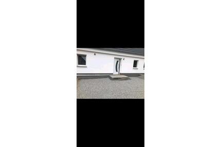 Einfamilienhaus zu vermieten - 1.500,00&nbsp;EUR Kaltmiete, ca.&nbsp; 127,00&nbsp;m&sup2; in Wertingen (PLZ: 86637)