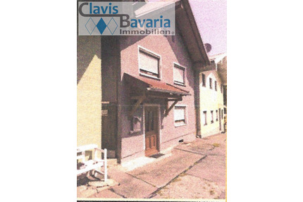 charmanter Altbau im Altstadtbereich von Vilshofen - 3 Wohnungen möglich - Vilshofen an der Donau