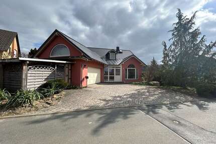Haus zum Kaufen in Großschirma 530.000,00 € 200 m²