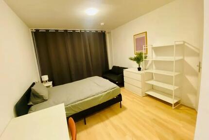 Studios Löwenberger - 900,00&nbsp;EUR Kaltmiete, ca.&nbsp; 25,00&nbsp;m&sup2; in Berlin (PLZ: 10315) Lichtenberg