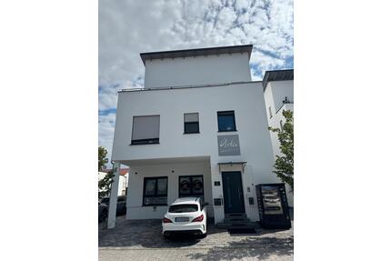 Modernes Wohn- & Geschäftshaus mit Penthouse | provisionsfrei - Crailsheim