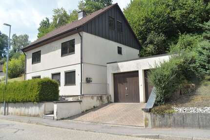 Haus zum Kaufen in Wüstenrot 330.000,00 € 182 m²