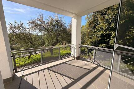Sonne und Natur satt; mit Terrasse und PKW-Stellplatz - Eisenach