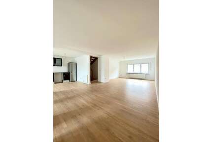 Wohnung zum Mieten in Brühl 1.440,00 € 149 m²