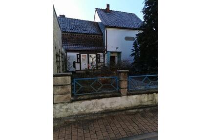 HAUS ZU VERKAUFEN - 47.795,00&nbsp;EUR Kaufpreis, ca.&nbsp; 130,00&nbsp;m&sup2; in Hötensleben (PLZ: 39393)