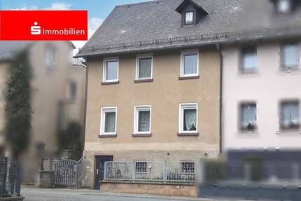 Doppelhaushälfte mit Werkstatt & Garten in HirschbergSaale OT Göritz