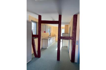 Zwei-Zimmer-Wohnung - 700,00&nbsp;EUR Kaltmiete, ca.&nbsp; 75,00&nbsp;m&sup2; in Witzenhausen (PLZ: 37213)