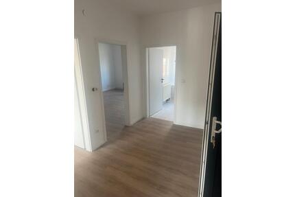 Wohnung vermieten - 1.100,00&nbsp;EUR Kaltmiete, ca.&nbsp; 100,00&nbsp;m&sup2; in Maulbronn (PLZ: 75433)