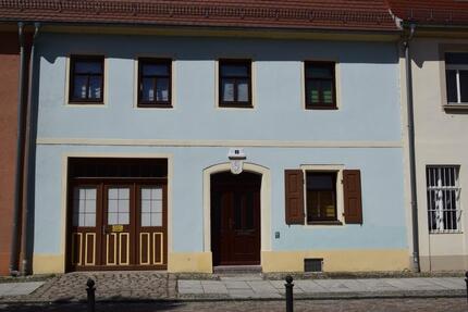Geräumiges Wohnhaus direkt am Markt in MühlbergElbe - Mühlberg/Elbe