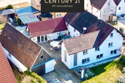 Haus zum Kaufen in Leinburg 699.000,00 € 357 m²