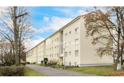 Sofort verfügbar: Gepflegte 4-Zimmer-Wohnung mit Balkon in Stuttgart-Fasanenhof