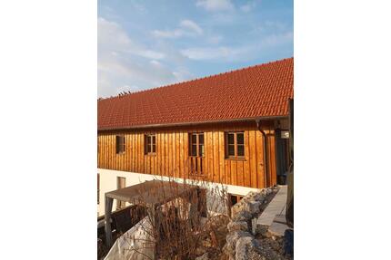 Wohnung zu vermieten - 1.500,00&nbsp;EUR Kaltmiete, ca.&nbsp; 91,00&nbsp;m&sup2; in Dietramszell (PLZ: 83623)