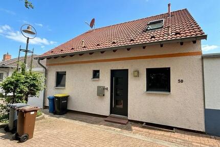 Freistehendes Einfamilienhaus mit Garten, Garage und hohem Wohnko - Ludwigshafen am Rhein Ludwigshafen-Hemshof