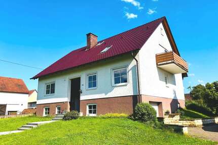 Haus zum Kaufen in Burgpreppach 299.000,00 € 110 m²