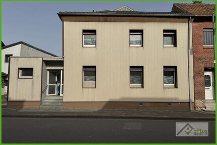 + 5PLUS + GEMÜTLICH WOHNEN IN ESCHWEILER NOTHBERG: 3 ZIMMER + KELLER + GARTEN + PKW-STELLPLATZ ++