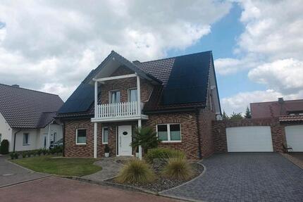 Einfamilienhaus - 480.000,00&nbsp;EUR Kaufpreis, ca.&nbsp; 161,00&nbsp;m&sup2; in Espelkamp (PLZ: 32339)