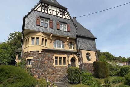 Haus zum Kaufen in Rüdesheim am Rhein Assmannshausen 635.000,00 € 245 m² - Rüdesheim am Rhein / Assmannshausen