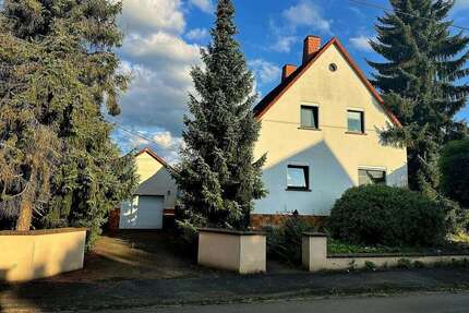 Haus zum Kaufen in Neustadt bei Coburg 320.000,00 € 244 m²