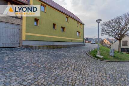 Haus zum Kaufen in Eckolstädt 85.000,00 € 140 m²