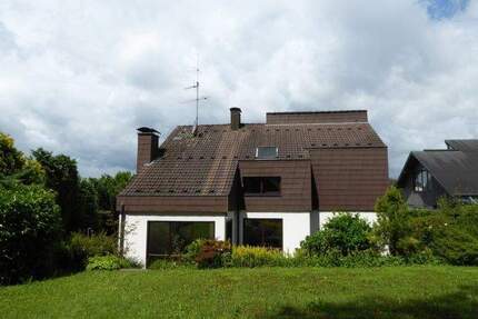 Sommerhalde 2: Großes Einfamilienhaus in Top Lage in Gaggenau