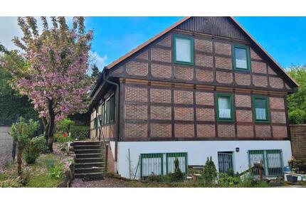 Einfamilienhaus mit Garten - 1.500,00&nbsp;EUR Kaltmiete, ca.&nbsp; 204,00&nbsp;m&sup2; in Witten (PLZ: 58454) Rüdinghausen