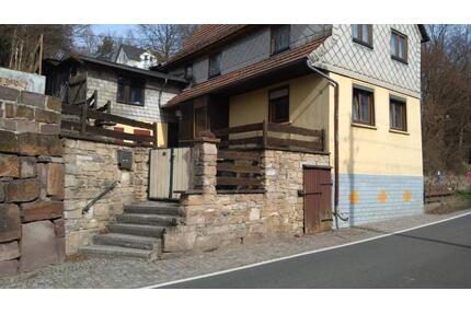 Provisionsfrei: Einfamilienhaus + großer Sonnengarten in Eineborn - Stadtroda
