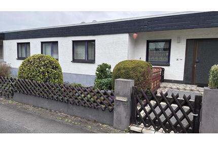 Reihen Mittelhaus zu vermieten - 1.350,00&nbsp;EUR Kaltmiete, ca.&nbsp; 120,00&nbsp;m&sup2; in Groß-Umstadt (PLZ: 64823)