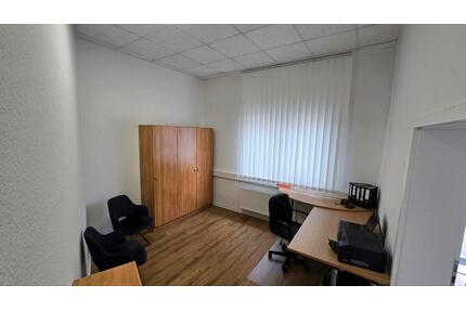 Top Büro,WCs,Küche,Parkplätze,Möbel - Sangerhausen