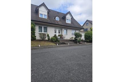 Ein tolles Einfamilienhaus mit Garage und Garten - Bielefeld Sennestadt