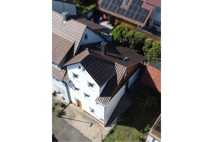 zentral Leben – stilvolle Doppelhaushälfte mit begehbarem Kleiderschrank - Vaihingen/Enz Enzweihingen